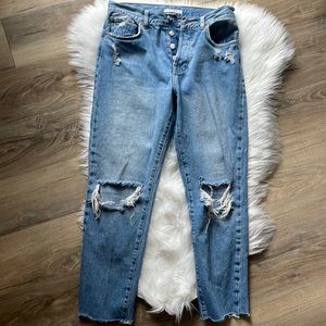 Destroyed mom jeans high waisted